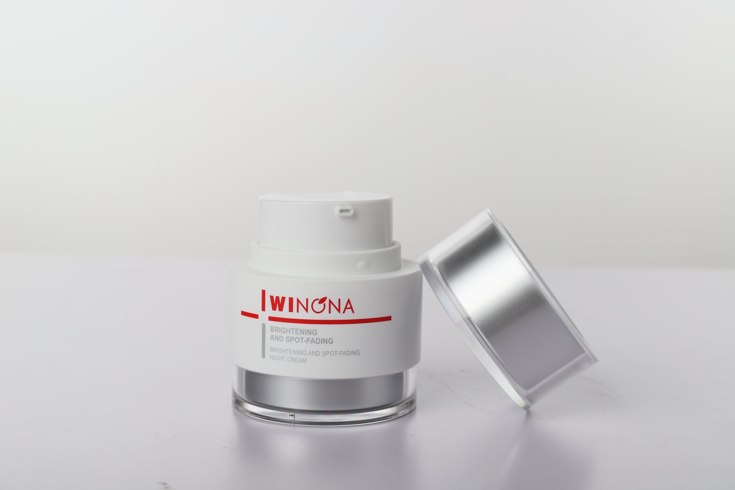 Brightening and Sopt-Fading Night Cream