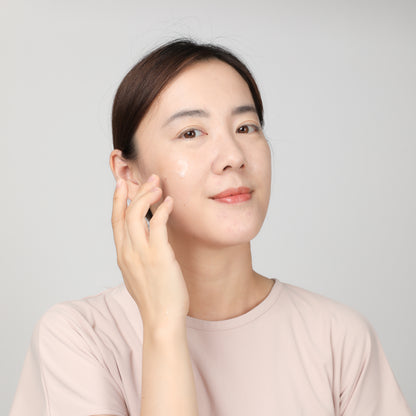 Brightening and Spot-Fading Essence